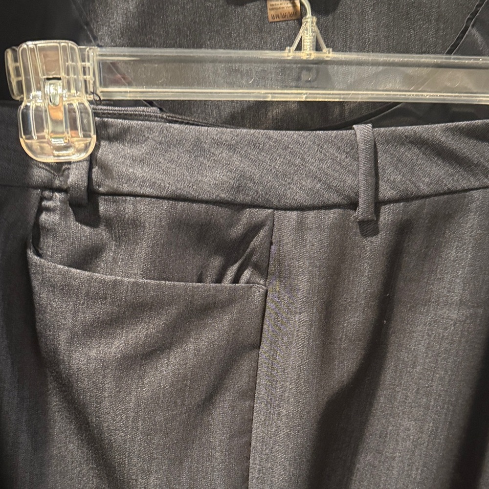 Calvin Klein Denim-Look Suit Set (Mixed Sizes: 16W Jacket / 18W Pants) - Picture 6 of 8